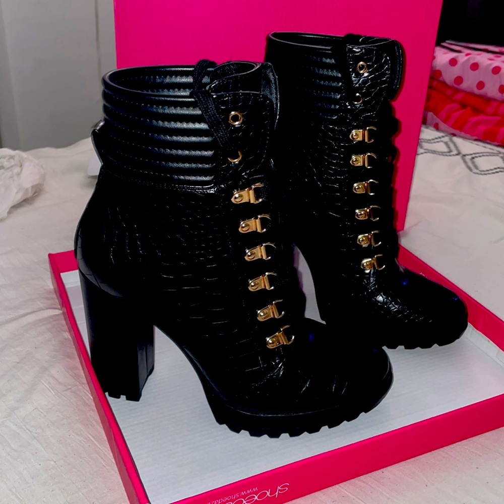 Black Moto booties